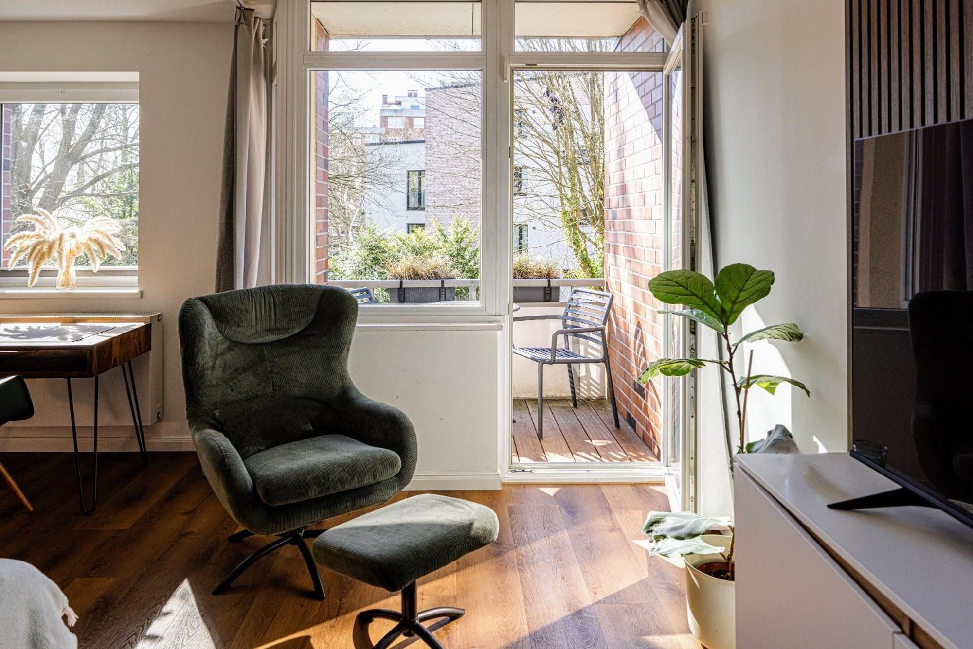 Have-A-Nice-Stay - Nahe Bahnhof - 20 Minuten Nach Hamburg - Trotzdem Ruhig Gelegen - 6 Minuten Zu Fuss Ins Zentrum Ahrensburg - Modern Eingerichtet Екстериор снимка